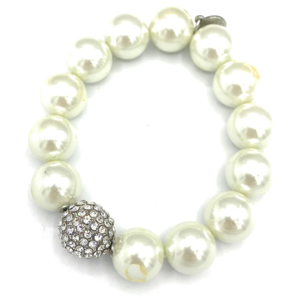 Chico’s pearl stretch bracelet - C104